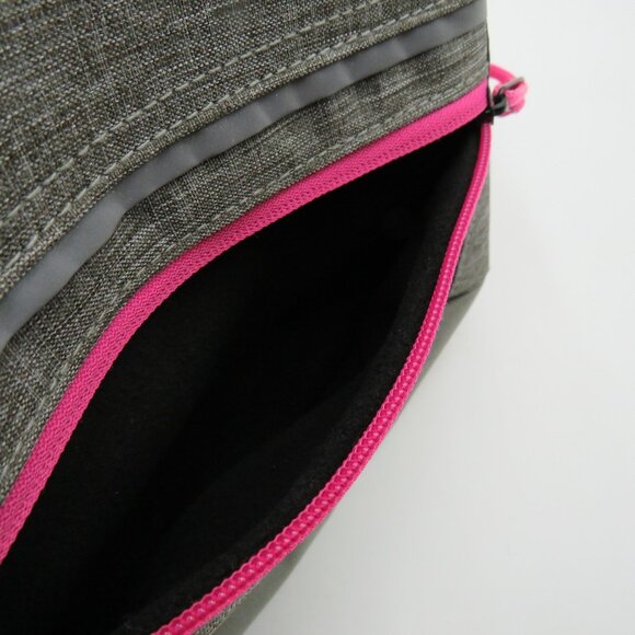 Franklin Pickleball Sling Backpack Gray Pink Fence Hook Water Bottle Pocket - Picture 9 of 9